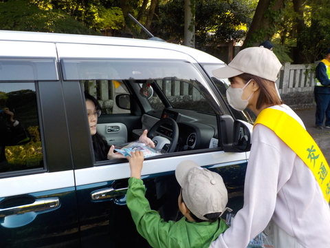 交通安全街頭キャンペーン2