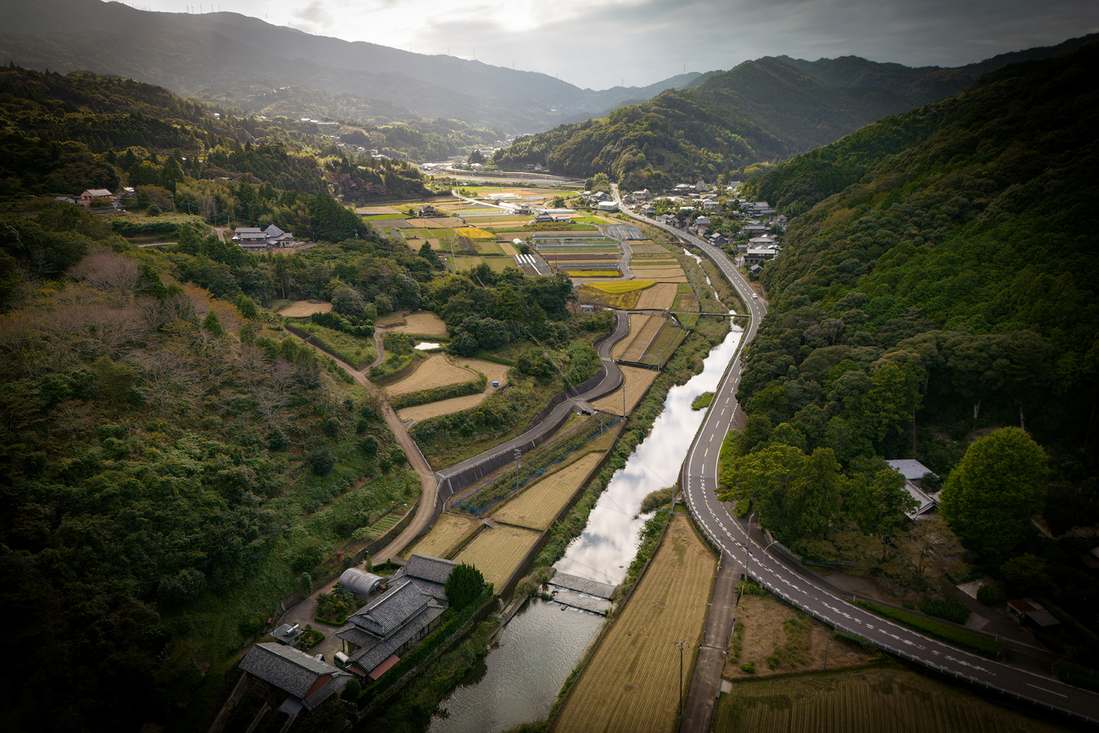 秋深まる高樋の風景