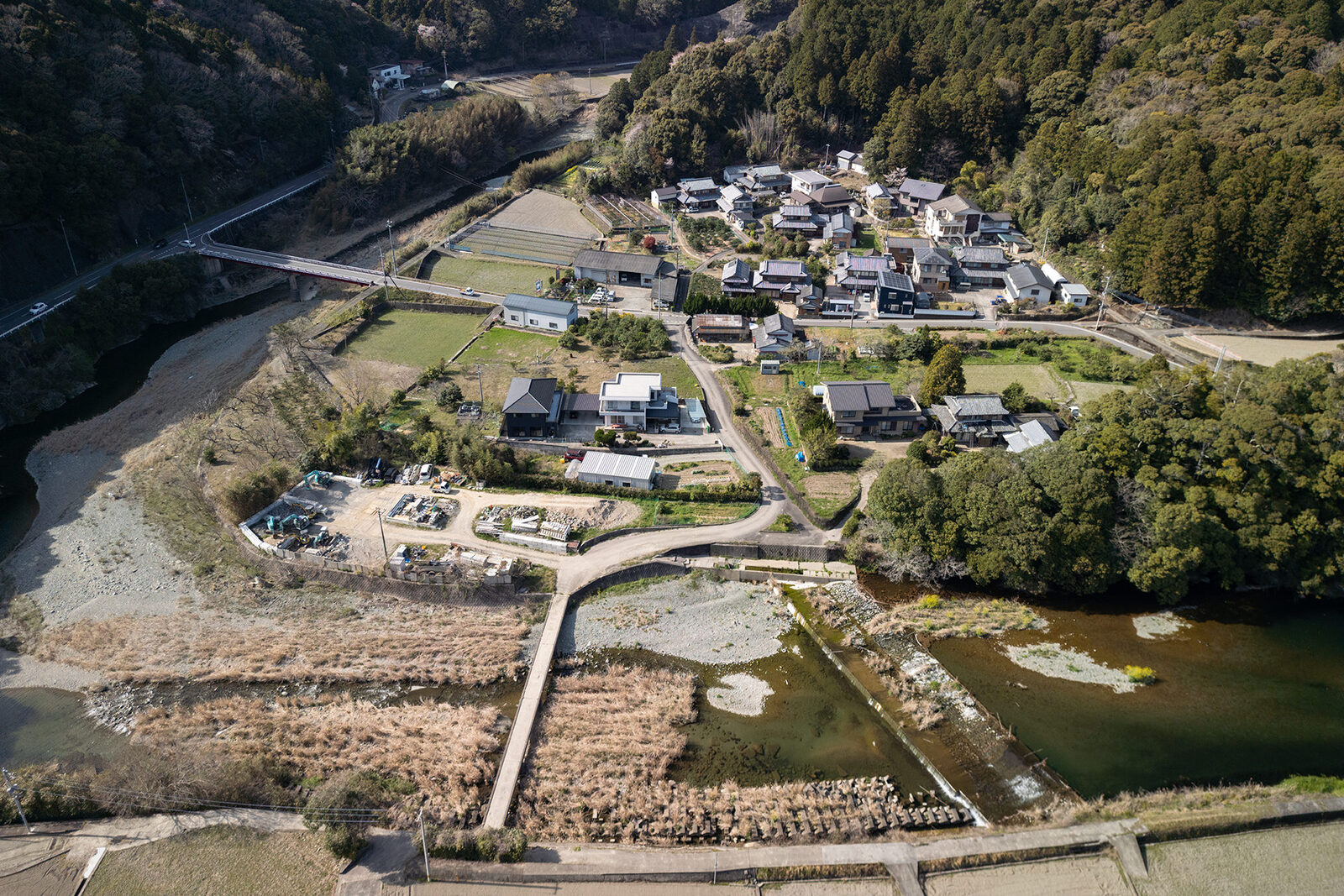 佐那河内村尾境地区