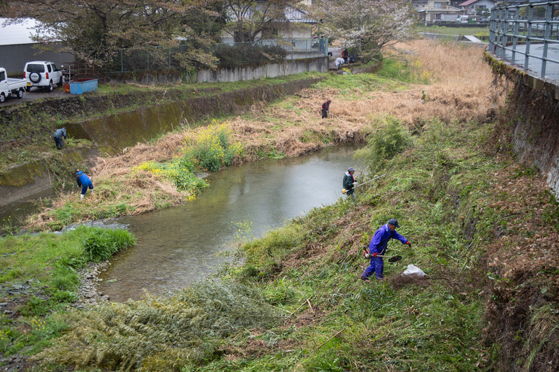 雨にも負けない河川清掃2025