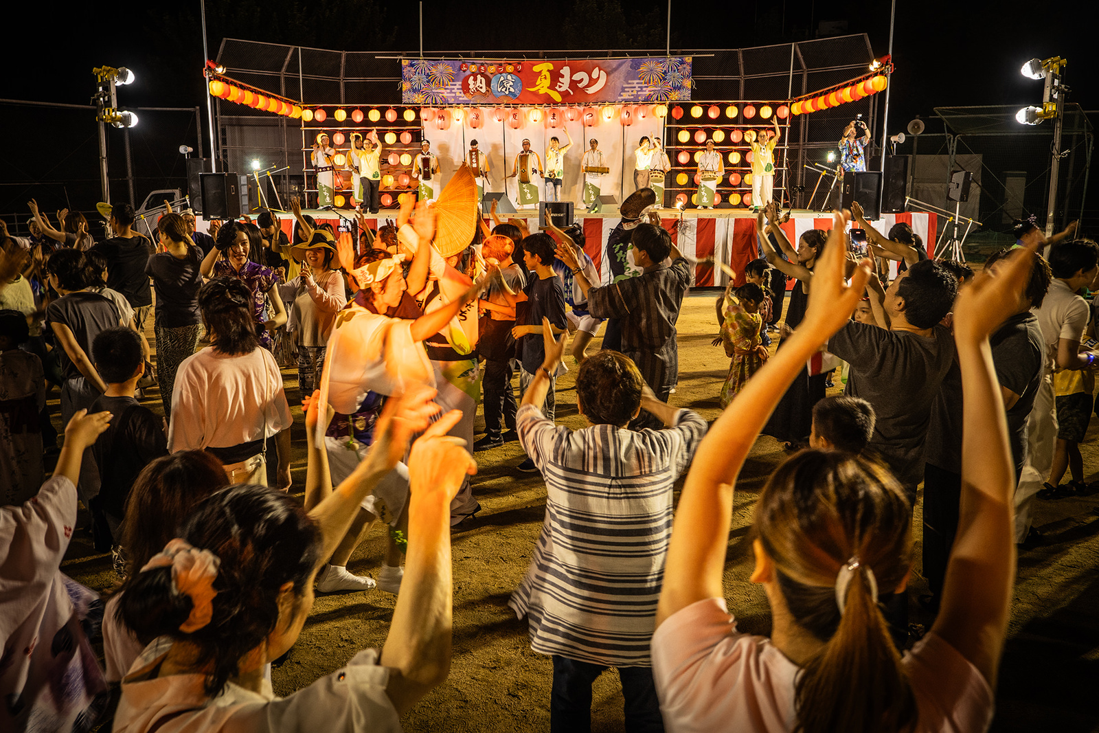 すだち連の音色に合わせて総踊り！