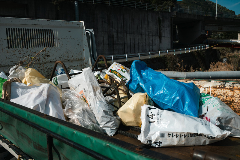 回収されたたくさんのゴミ