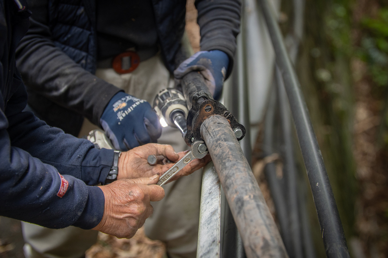 sanagochi_waterpipe_maintenance 佐那河内村水源パイプ修理