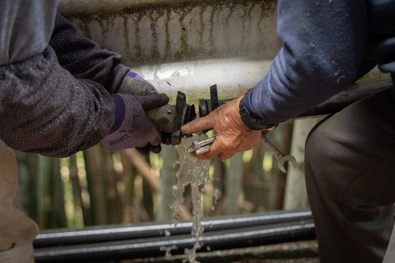 sanagochi_waterpipe_maintenance 佐那河内村水源パイプ修理